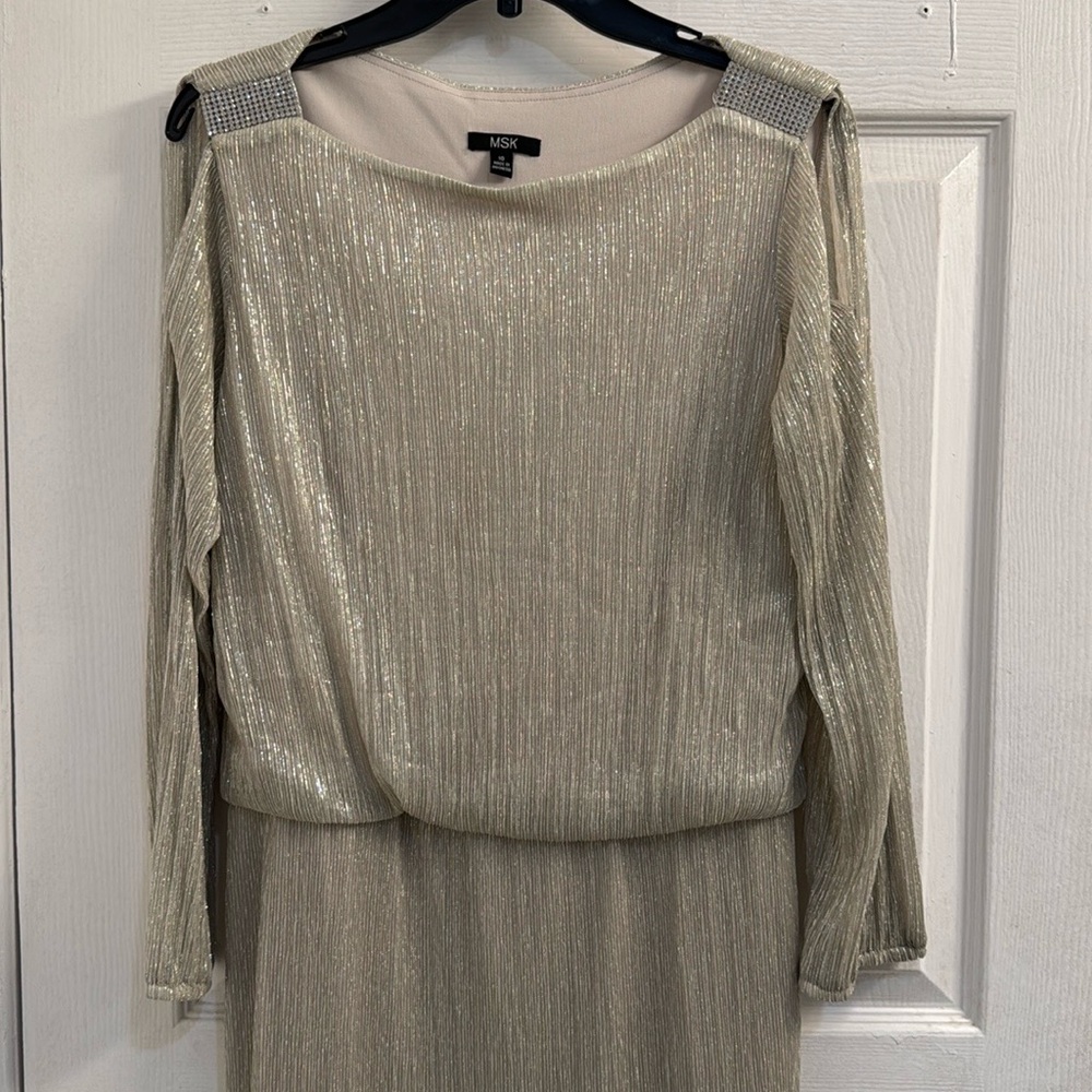 Silver shoulder, Size 10 Cocktail Dress